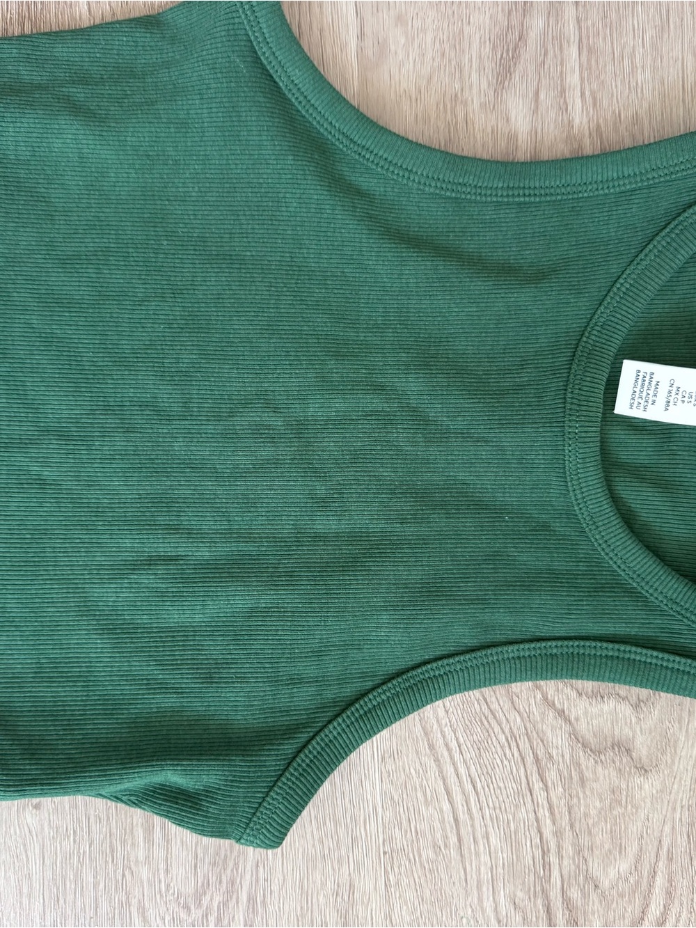 H&M Green Ribbed Tank Top
